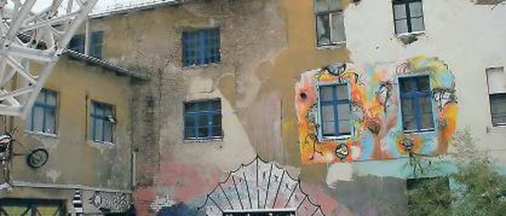 Das Archiv: Am Samstag findet in dem Haus ein Soli-Konzert zu dessen Rettung statt. Derweil wird im Rathaus über die zur Rettung nötigen Maßnahmen gestritten.