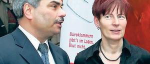 Gehören zur Blutspenderspitze: Petra Henschen und Andreas Stiller.