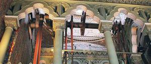 Meisterwerk. Ludwig Persius hüllte die erste Dampfmaschine auf dem europäischen Festland in das Kleid einer Moschee. Schon 1842 ließ sie die Schlossfontäne auf stolze 38 Meter steigen.