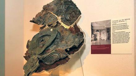 Königliches Blech: Die Uhr des Soldatenkönigs hat eine wechselvolle Geschichte. Nun ist sie eines der Exponate zur Stadtschloss-Geschichte im HBPG.