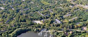 Kein Einzelfall. Der Fall Krampnitz ist nicht nur eine Immobilienaffäre, sondern zeigt exemplarisch, wie die Liegenschafts-Abteilung 4 im Finanzministerium mit Landeseigentum umgeht.