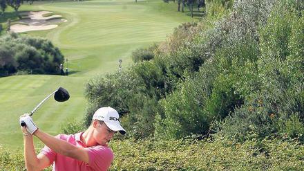 Martin Kaymer, 25, aus Mettmann bei Düsseldorf ist der erfolgreichste deutsche Golfspieler seit Bernhard Langer. Bei den World Golf Championships in Schanghai tritt der Deutsche bis zum Sonntag gegen die gesamte Weltspitze an.