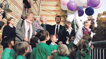 Mehr Platz für Wissenschaftler-Kids. In der Betriebskita Geolino auf dem Telegrafenberg können ab sofort 44 Kinder betreut werden. Gestern feierten Kinder, Eltern und Erzieher der Einrichtung die 190 000 Euro teure Erweiterung.