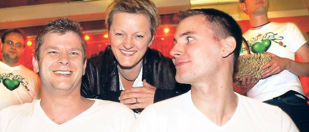 Grüne Sympathien. Der Zuspruch für den Berliner Landesverband nimmt in den Umfragen kontinuierlich zu. Renate Künast als designierte Spitzenkandidatin für die Abgeordnetenhauswahl 2011 hätte derzeit Chancen, Regierende Bürgermeisterin zu werden.