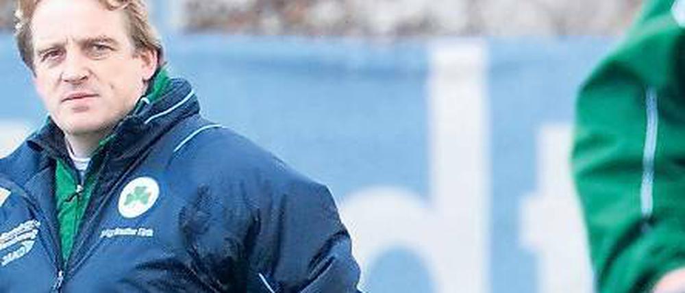 Diesmal muss es klappen. Mike Büskens hat Greuther Fürth auf Platz zwei geführt und will nun auch im Spitzenspiel gegen Hertha punkten.