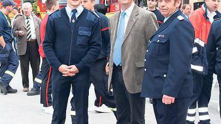 Im Gespräch. Lothar Boreck (r.) und Ronny Seiler (l.) begrüßten als Gast auch Vize-Landrat Christian Stein.