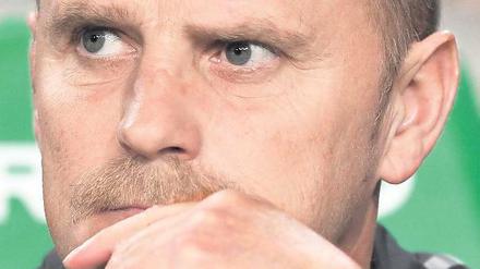 Trainer Thomas Schaaf. Sowohl bei Personal und System noch ein Suchender.