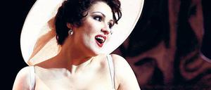 Auch bald live in Potsdam zu erleben. Zumindest auf der Leinwand: Die Sopranistin Anna Netrebko.