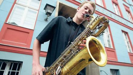 Laute Töne. Zum Angriff auf die institutionelle Förderung der städtischen Musikschule hat die Potsdamer FDP geblasen. Sie fordert eine Ende der Steuermittelverschwendung und die Umstrukturierung hin zur speziellen Schülerförderung.