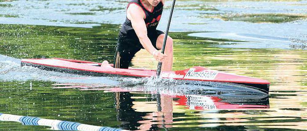 Potsdamer in Posen. Nach der traditionellen Taufe ist Stefan Kiraj jetzt offiziell in die Nationalmannschaft aufgenommen worden. In der Leistungsklasse tritt er erstmals bei einer WM an.