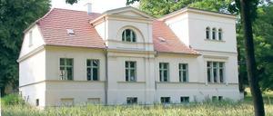 Seit fünf Jahren saniert. Das äußere Erscheinungsbild des Lepsiushauses gibt schon lange Anlass zur Freude. Im Innern hapert es noch. Doch im Dezember soll es fertig sein und die lange geplante Ausstellung dort eröffnen.