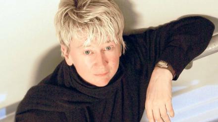 Wer nicht singen kann, muss halt sprechen. Die Musikerin Anne Clark.
