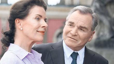 Potsdam-Liebhaber. Die Schauspieler Gudrun Landgrebe und Fritz Wepper drehen derzeit in der brandenburgischen Landeshauptstadt für die ZDF-Produktion Vater aus heiterem Himmel. Der Producer des Films, Jakob Krebs, verspricht, der Streifen werde einen Potsdam-Look haben.