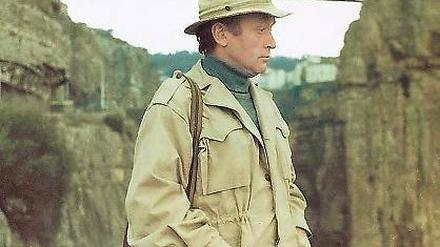 Mann der Bilder. Der Maler und Szenograf Peter Wilde.