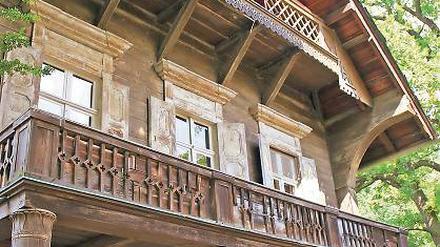 Das Pfarrhaus Alexandrowka Nr. 14 im Welterbe-Areal von Kapellenberg und russischer Kolonie.
