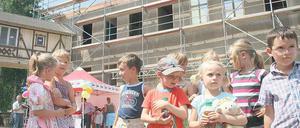 Richtfest für den neuen AWO-Kitahort in der Grenzstraße.