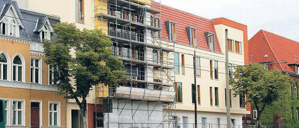 63 Wohnplätze für Unfallgeschädigte enthält der Neubau für das Oberlinhaus an der Rudolf-Breitscheid-Straße.
