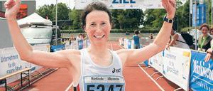 Schnellste Marathonläufer. Karsta Parsiegla und Olaf Haller im Ziel.