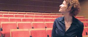 Zuständig für Kultur Iris Haugg wünscht sich mehr Gäste für den Theatersaal des Augustinums.