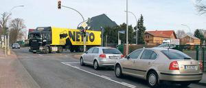 Auf die Entlastung ihrer Ortslage müssen die Güterfelder drei Jahre länger warten als geplant.