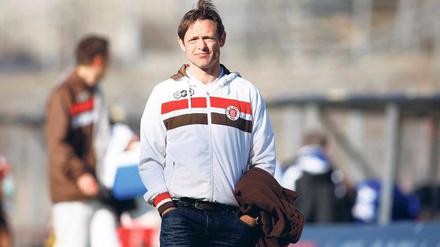 Angeschlagen zum letzten Spiel. Jörn Großkopf, Trainer des FC St. Pauli II, muss am Samstag gegen den SV Babelsberg 03 auf einige Spieler verzichten.