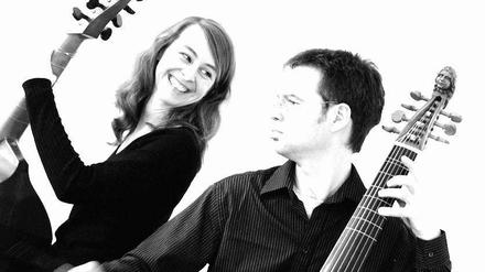 Goldberg, entschleunigt. Silke Strauf und Claas Harders mit Bachs Goldberg-Variationen auf zwei Bassgamben.