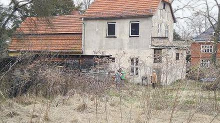 Vor dem Abriss: Das Gebäude in der Weinmeisterstraße 42.