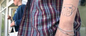 Erziehen statt bestrafen. Die Unterbringung von jugendlichen Straftätern in kaum gesicherten Heimen wie in Frostenwalde ist umstritten.