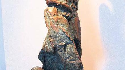Gedenken. Die Künstlerin Maren Simon schlägt diese Skulptur vor.