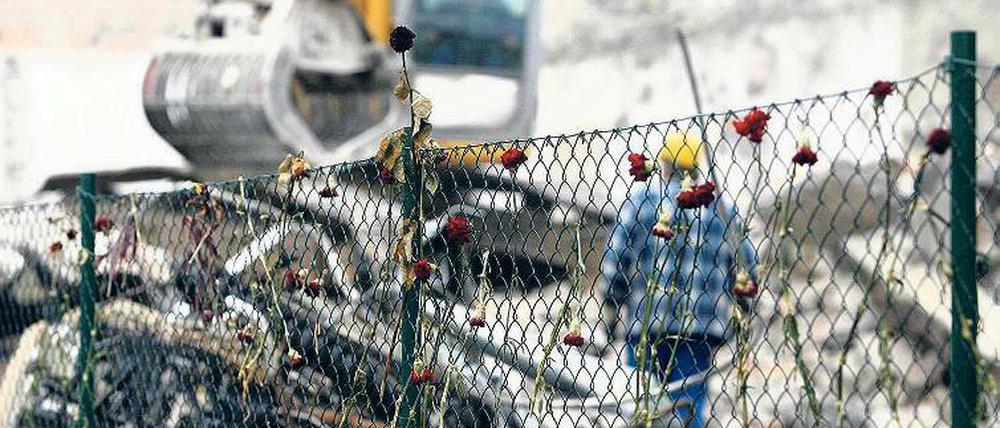 Explosive Stimmung. Protest gegen den Abriss der Thälmann-Gedenkstätte.