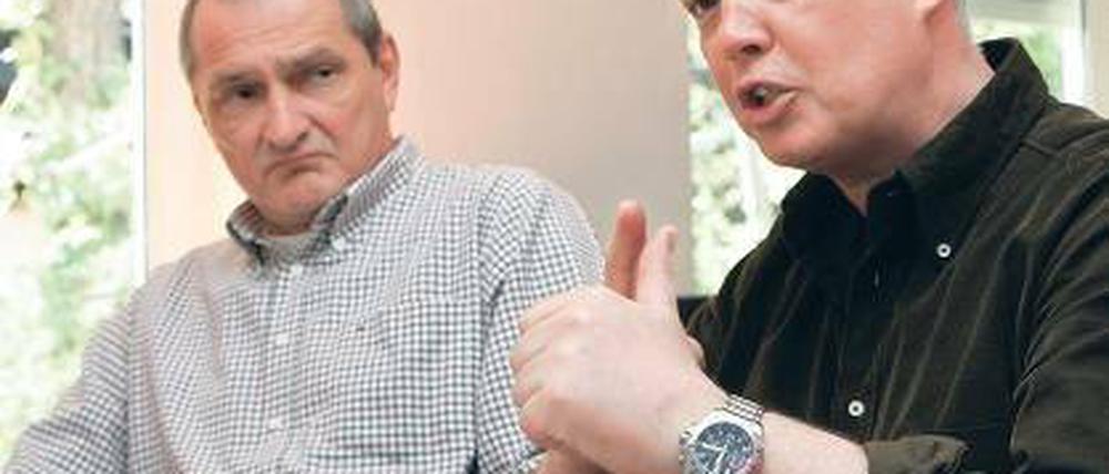Wollen den Wildschweinen an den Kragen: Peter Braun und Peter Hemmerden (r.).