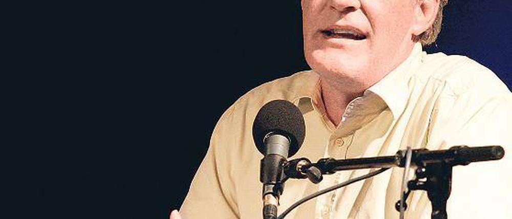 Begeisterte mit Schenkelklopfern: Dieter Moor las im Waschhaus.