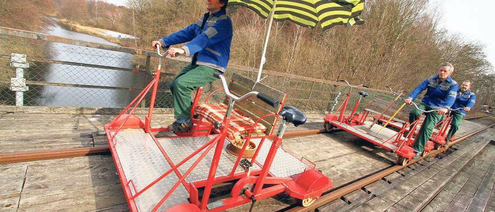 Neuer Fahrplan. Zum Saisonstart am Osterwochenende haben die Betreiber der Strecke Templin-Fürstenberg nun einiges geändert. Jeder kann nach Lust und Laune in Fürstenberg oder Templin starten.