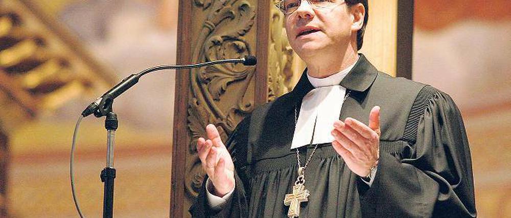 Bischof Markus Dröge gestern in der St. Nikolaikirche. 