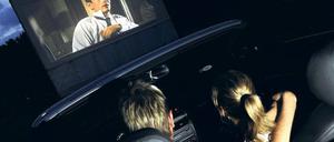 James Dean im Autokino in Berlin-Reinickendorf. In Beelitz sollen im Juni die Spiele der Fußball-WM über die Leinwand flimmern.