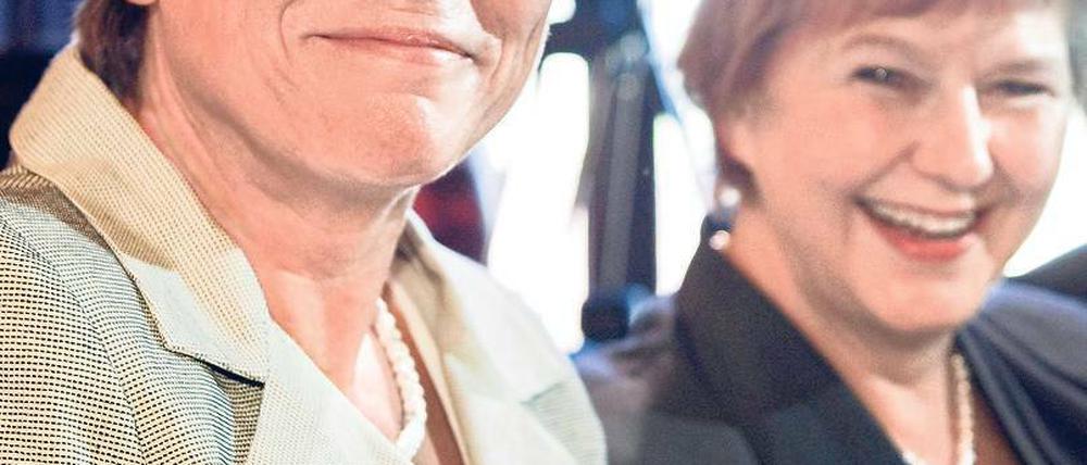 Es gibt viel zu tun. Brandenburgs erste Stasi-Beauftragte Ulrike Poppe ist am Montag im Beisein der Bundesbeauftragten für die Stasi-Unterlagen, Marianne Birthler, feierlich in ihr neues Amt eingeführt worden.