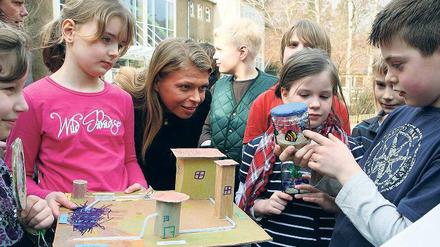 Wasserkreislauf. Schüler der 3b erklären Projekte zum Thema Wasser.