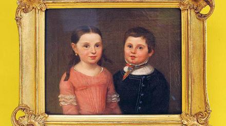Der fünfjährige Julius Kann und seine Schwester.