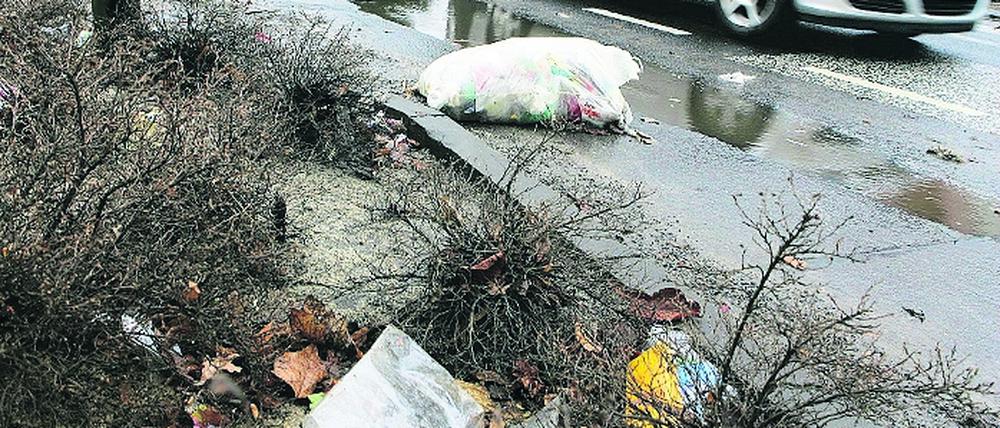 Vom Sturm verweht wurden die gelben Säcke auch in Michendorf.