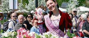 Maria Lemke beim Blütenumzug im vergangenen Jahr. Der Blütenball gehörte zu ihren schönsten Erlebnissen.