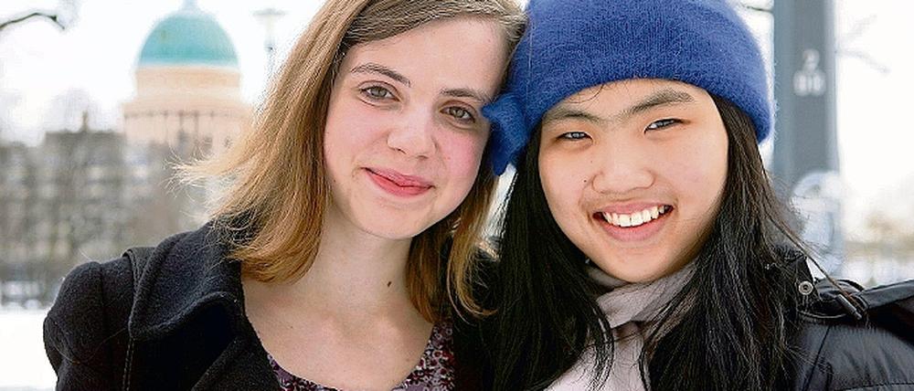 Austauschschüler: Marie Weinhold und Hanna Liu.