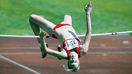 Springt wieder. Annett Engel aus Potsdam gelang in Berlin ein Comeback.