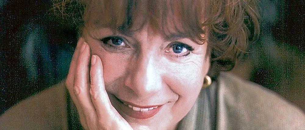 Von der Polizistin zur Geschichtenerzählerin. Die Schauspielerin Hannelore Hoger.