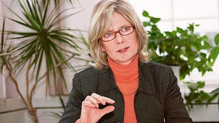 Will mehr Geld in Qualitätsverbesserungen stecken: Potsdams Sozialbeigeordnete Elona Müller.
