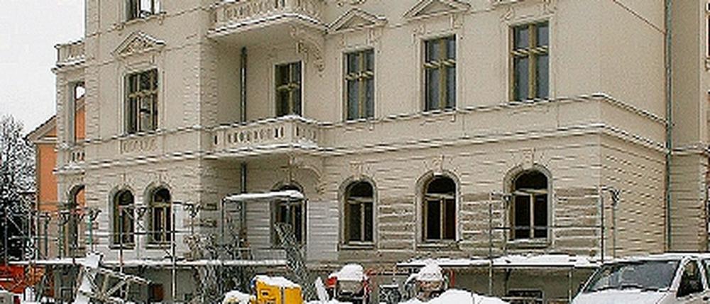 Die Villa Birkenstraße 10 wird Sitz des Tandem Verlags.