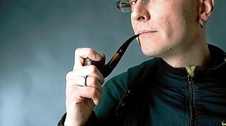 Nicht Sherlock Holmes, sondern Mark Benecke alias Dr. Made.
