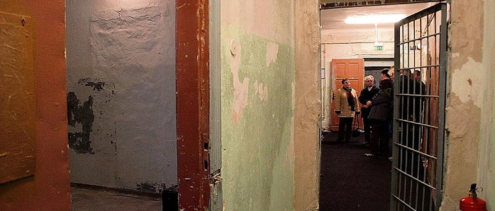 Blick in einer Zelle des ehemaligen russischen Geheimdienstgefängnisses in der Leistikowstraße.