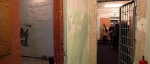 Blick in einer Zelle des ehemaligen russischen Geheimdienstgefängnisses in der Leistikowstraße.