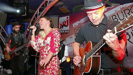 Bummbumm im Kleinstadtdschungel: Emiliana Torrini am Montagabend in Teltow.