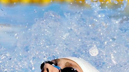 Auf dem Weg nach Istanbul? Rückenschwimmer Felix Wolf vom Potsdamer SV will sich am Wochenende in Essen für die Kurzbahn-Europameisterschaften qualifizieren.